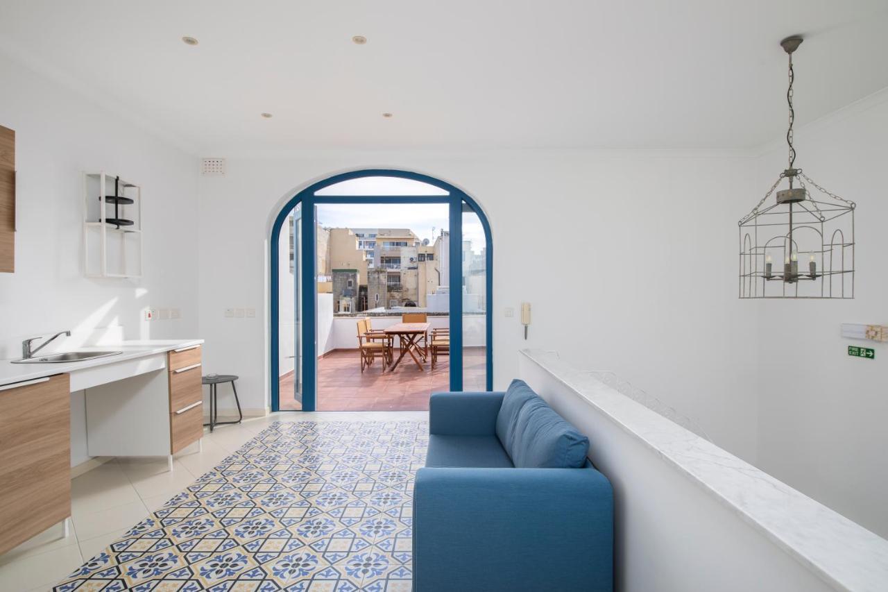 Chic, Stylish Traditional Townhouse With Terrace - San Pawl il-Baħar Extérieur photo