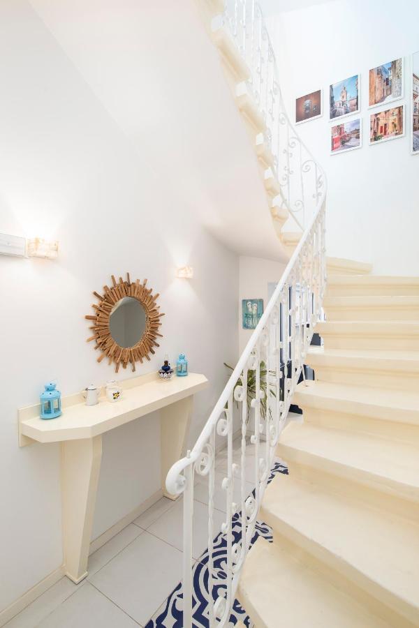 Chic, Stylish Traditional Townhouse With Terrace - San Pawl il-Baħar Extérieur photo
